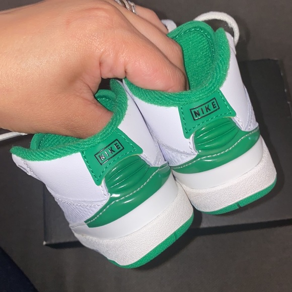 Jordan 2 Retro - Picture 4 of 5